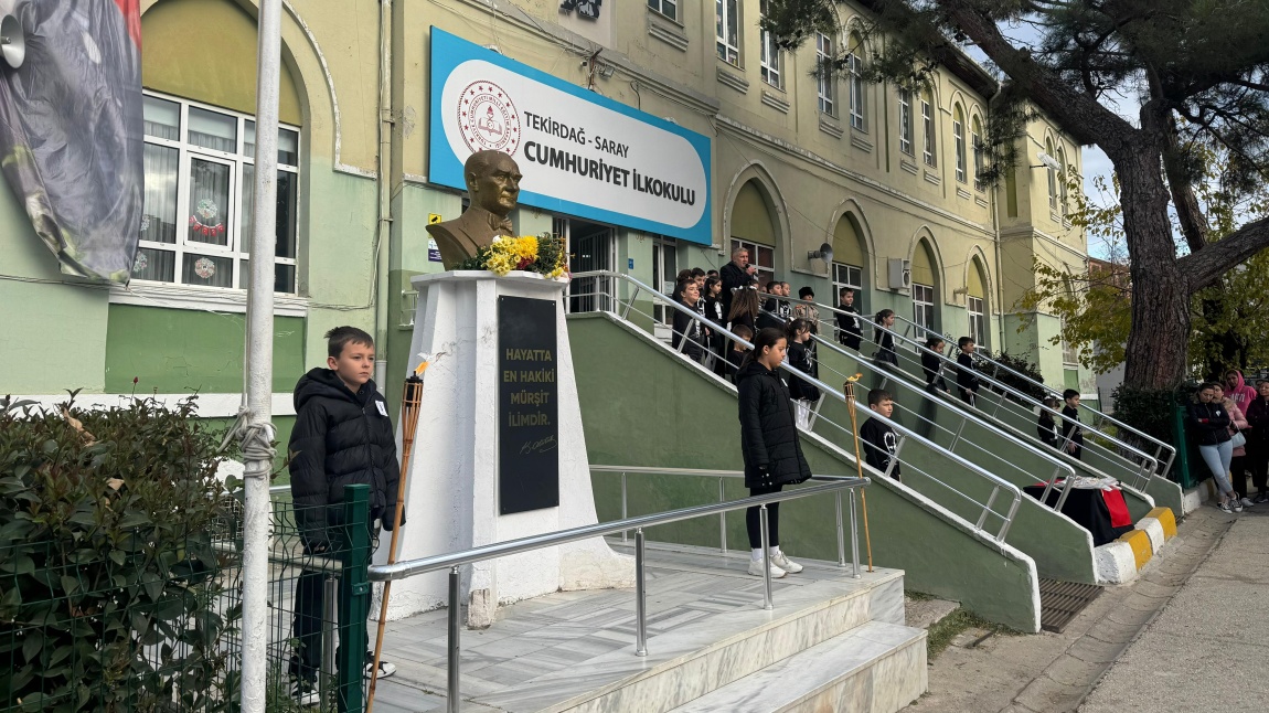 Ulu Önder Mustafa Kemal Atatürk'ü Minnet ve Rahmetle Anıyoruz